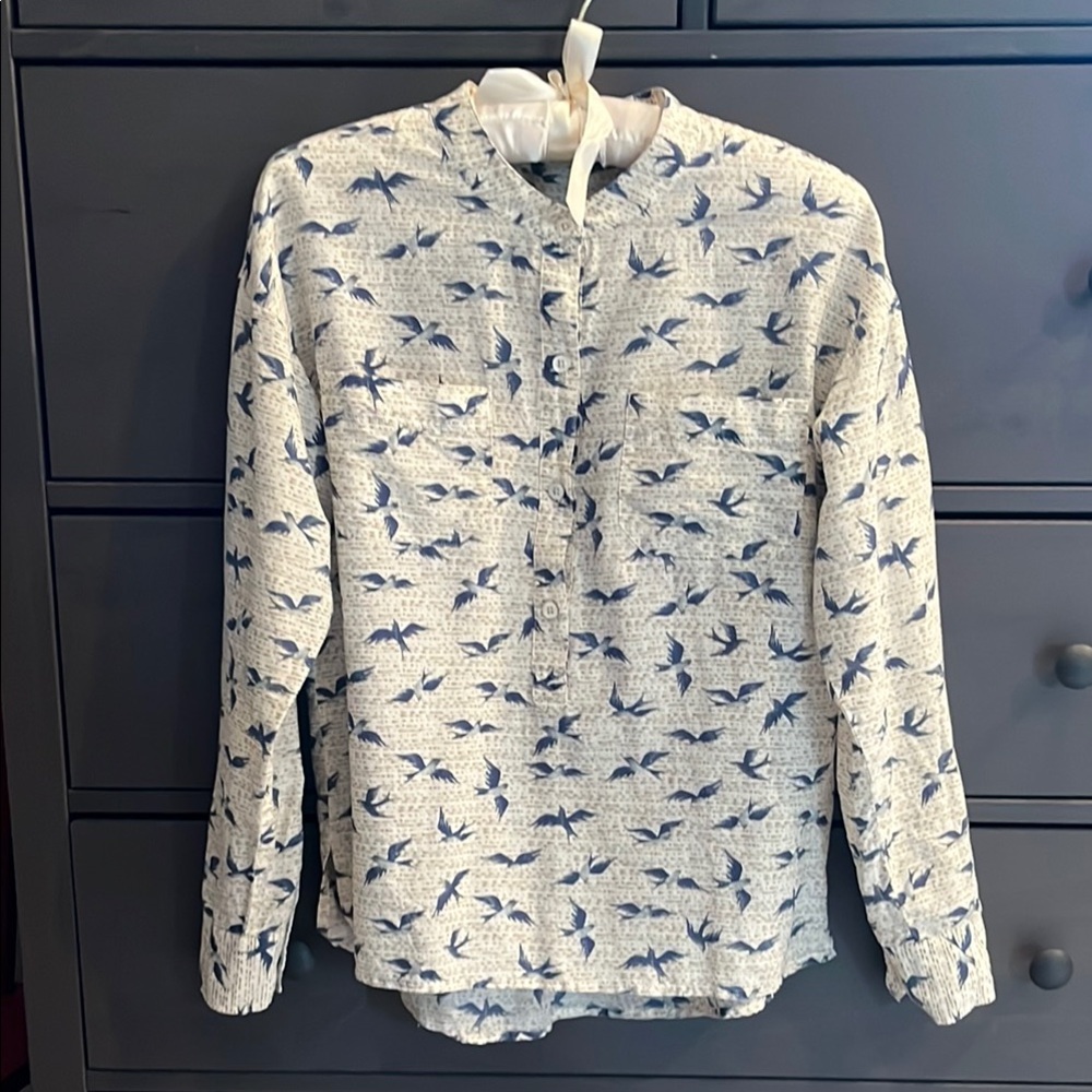 Lands’ End Csnvas bird print shirt
